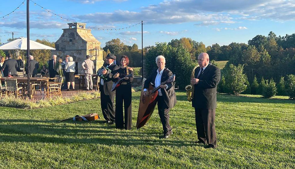 Russian-Jewish Wedding, Saturday October 8 2022, 10-08-2022, Tasting Room & Taphouse at Mount Ida Reserve 5600 Moonlight Dr Scottsville VA 24590, Leonid Bruk (contrabass-balalaika), Elina Karokhina (balalaika), Mikhail Smirnov (guitar, garmoshka, vocals), Sasha Barder (saxophone)